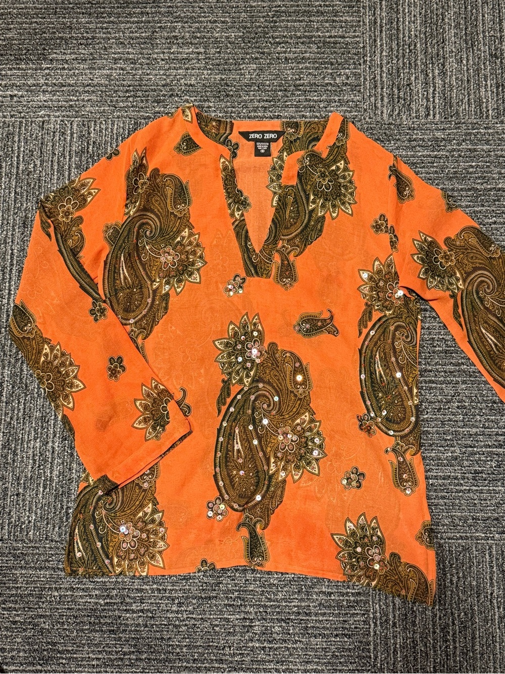 Zero + Zero Orange Paisley Split-Neck Tunic Top